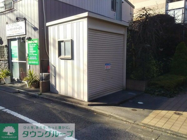 レオパレスコートハウス南平Cの物件内観写真